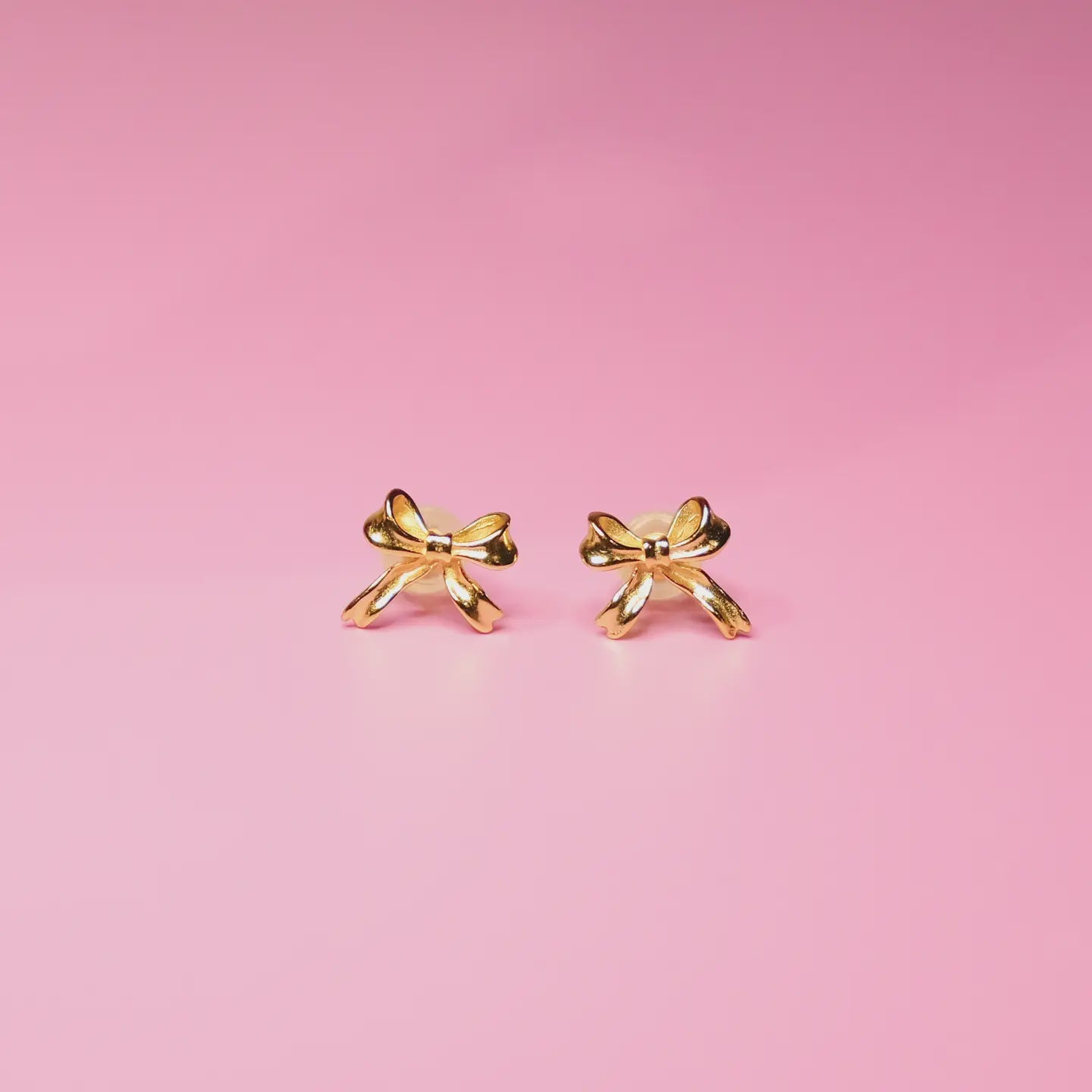 Gold Bow Stud