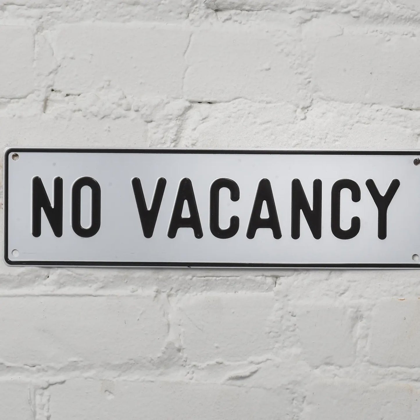 No Vacancy Aluminum Sign