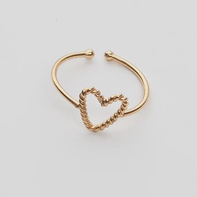 The Mini Heart Ring