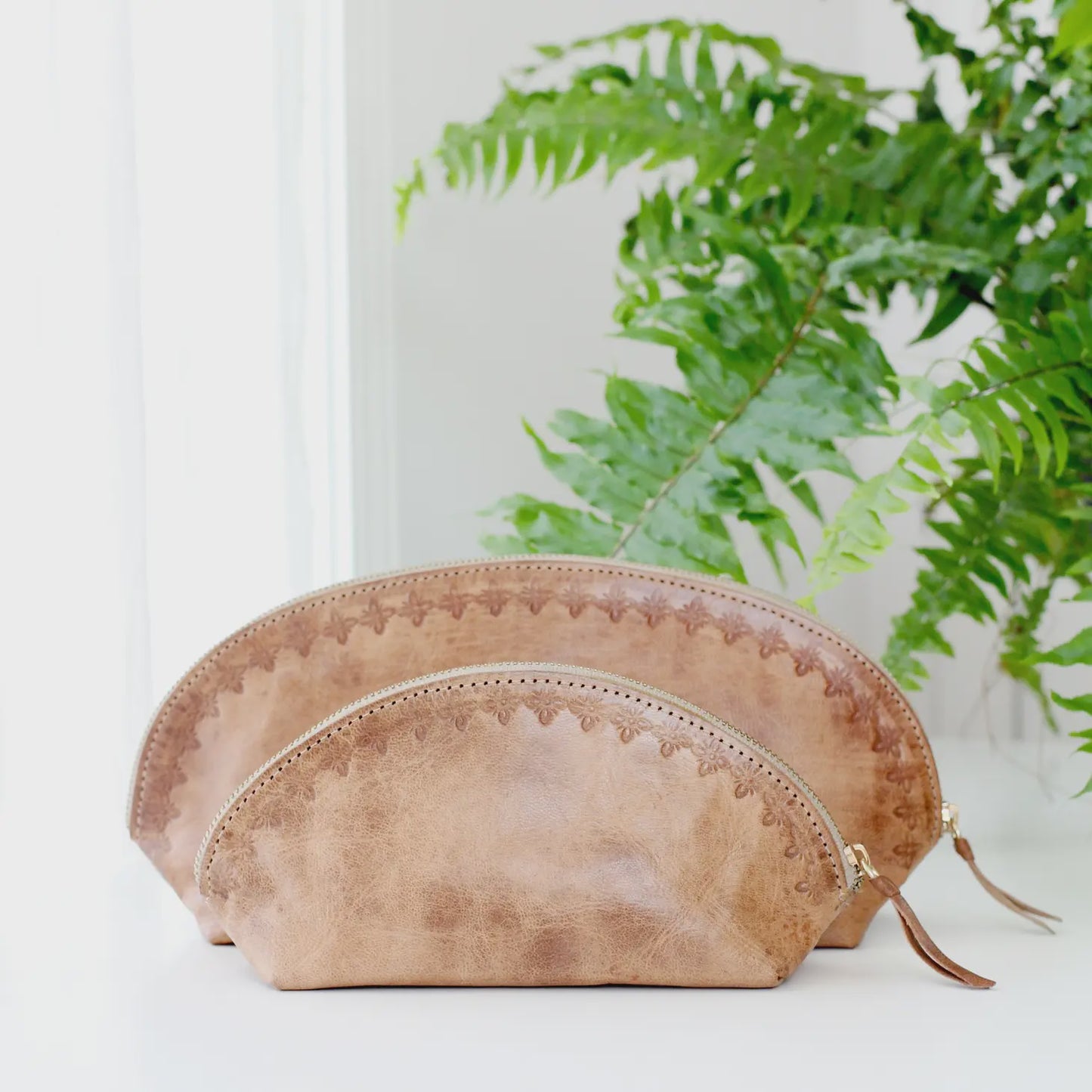 Blossom Travel Pouch 9x4